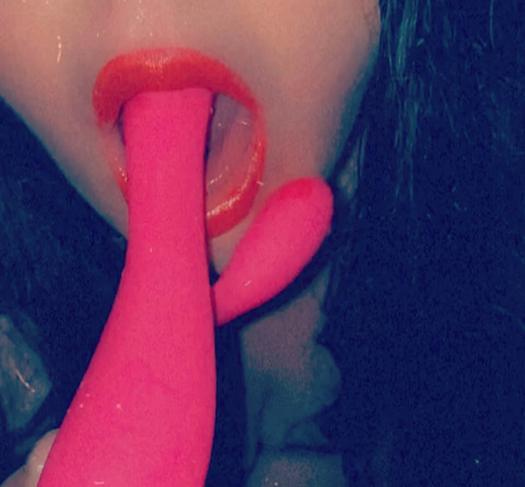 dirtylilsecret420 onlyfans leaked picture 1