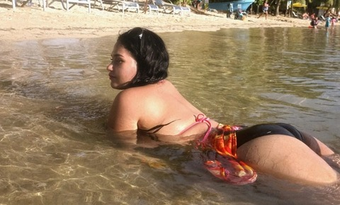 gleny_zapata onlyfans leaked picture 2