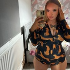 rosielondonx onlyfans leaked picture 1