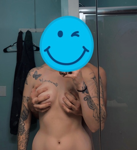 sourandsweet3 onlyfans leaked picture 2