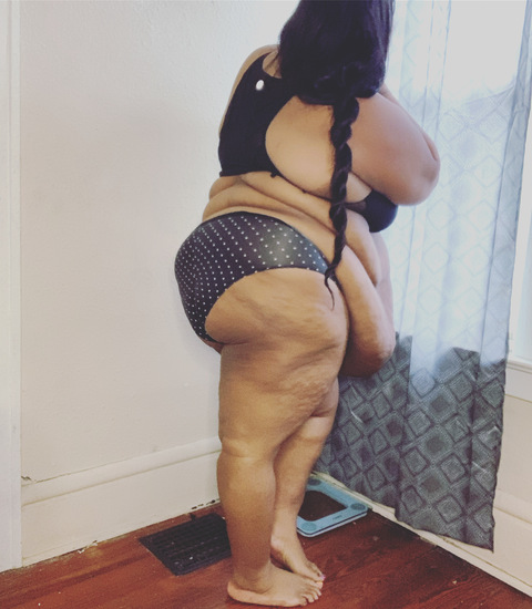 ssbbwsupercutieshawna onlyfans leaked picture 1