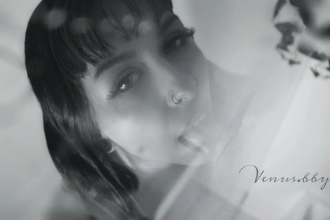 venus.bby onlyfans leaked picture 1